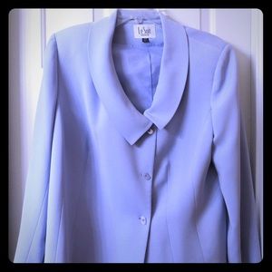 Le Suit jacket with beautiful neckline